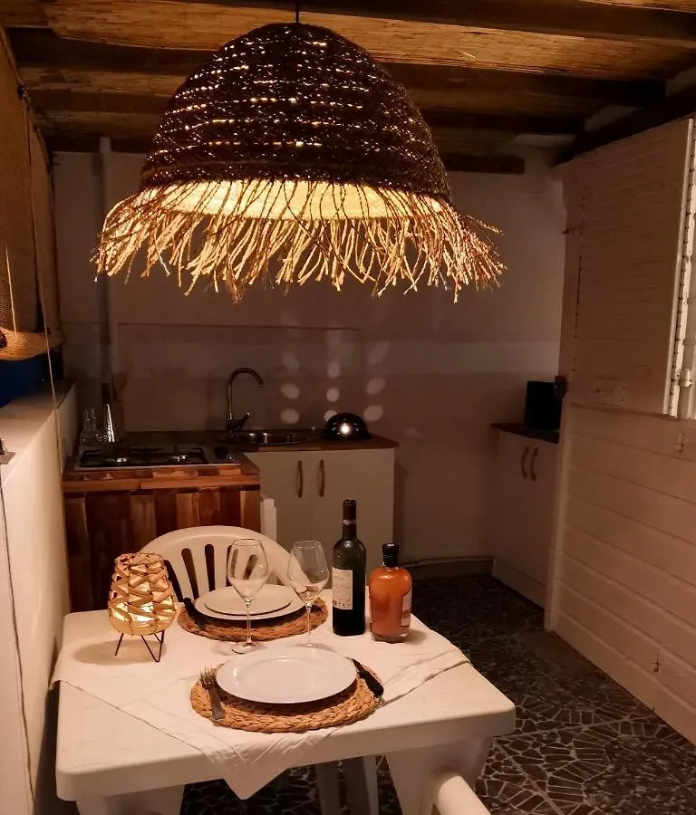Coco Carib - Cabane Vue Mer Deshaies Guadeloupe